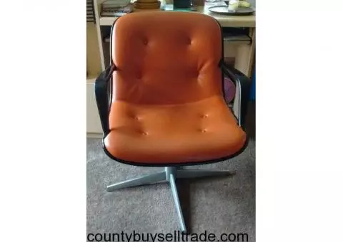 Retro office chair