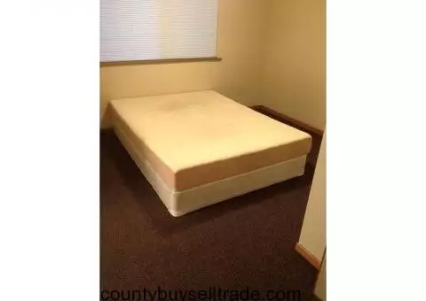 Queen size bed memory foam